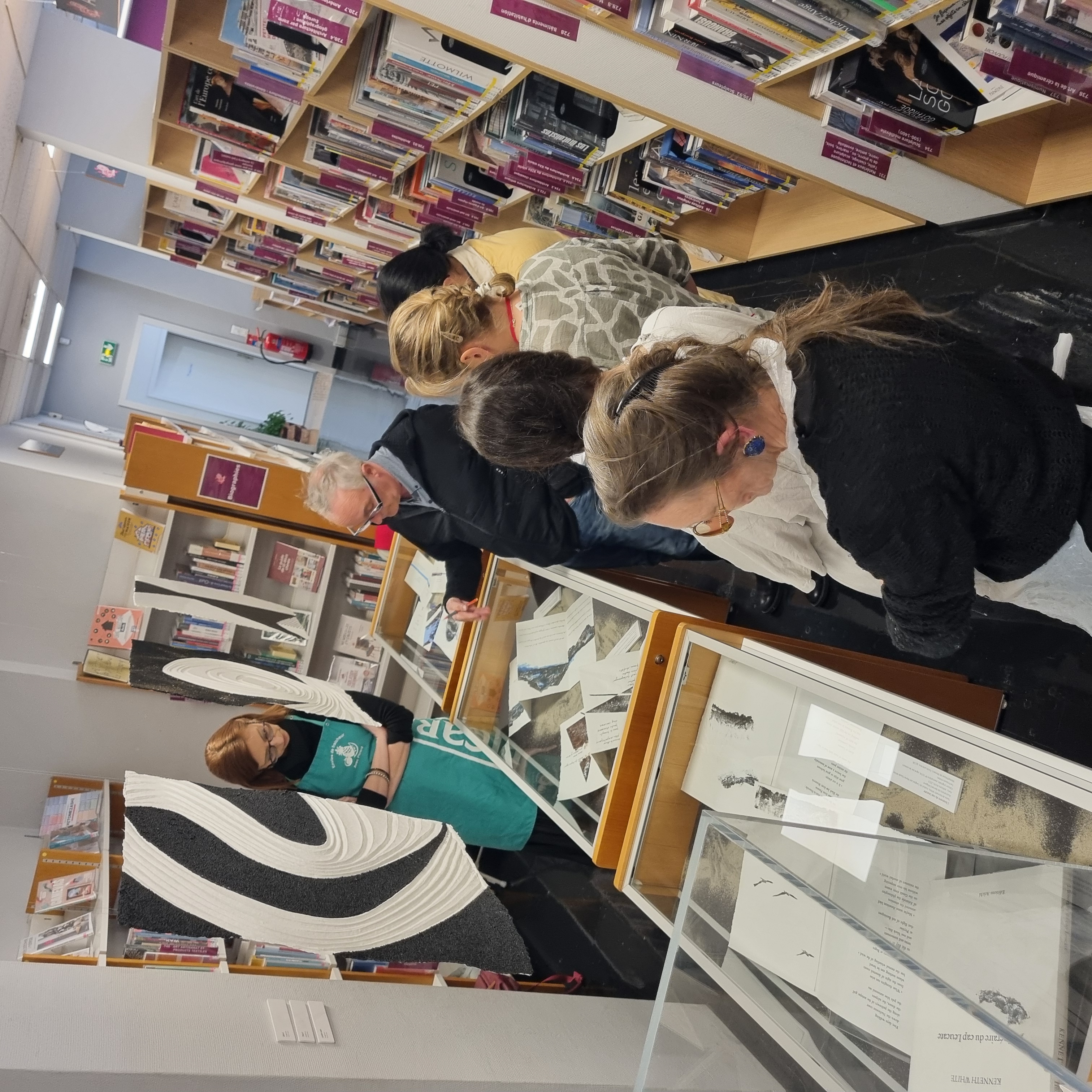 24 Mars 2025 : Renc'art Rencontre et vernissage de l'exposition Bernard Alligand Islande Jardin Tellurique. Cliquer sur la légende pour en savoir plus sur le concept et les rendez-vous des Renc'arts