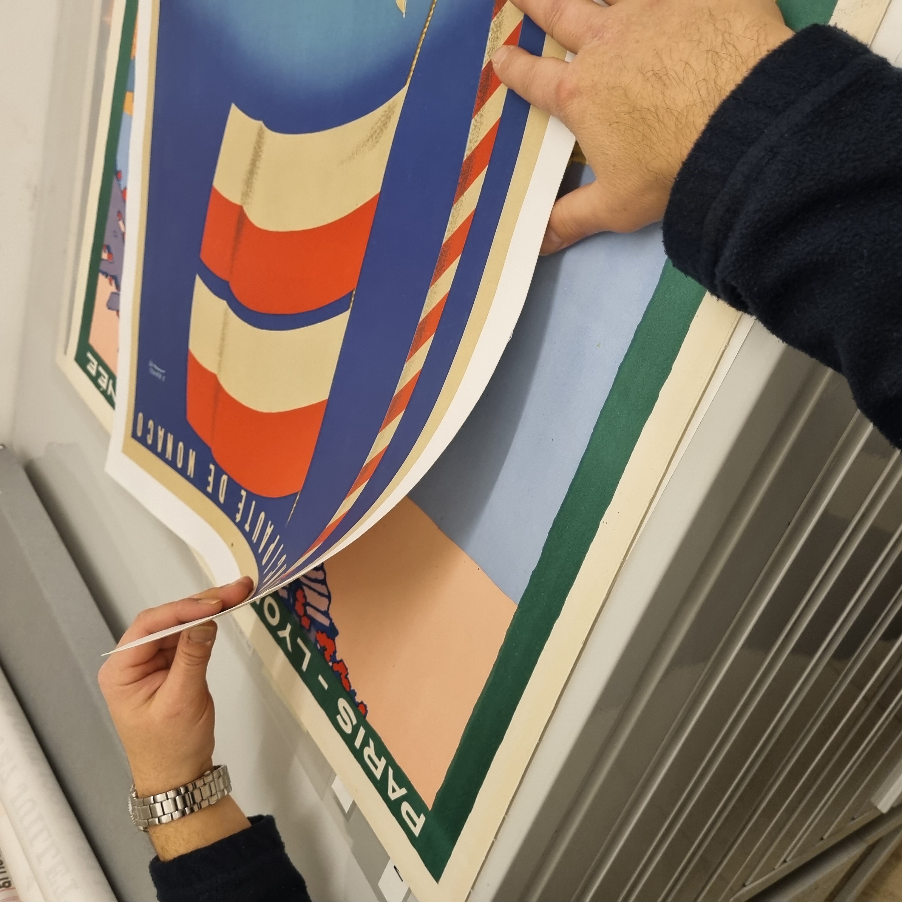 Tri d'affiches avant la numérisation